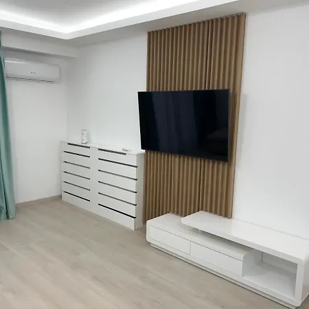 Patrick Apartment
