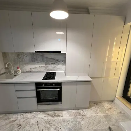 Patrick Apartment