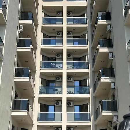 Apartment Patrick Mamaia